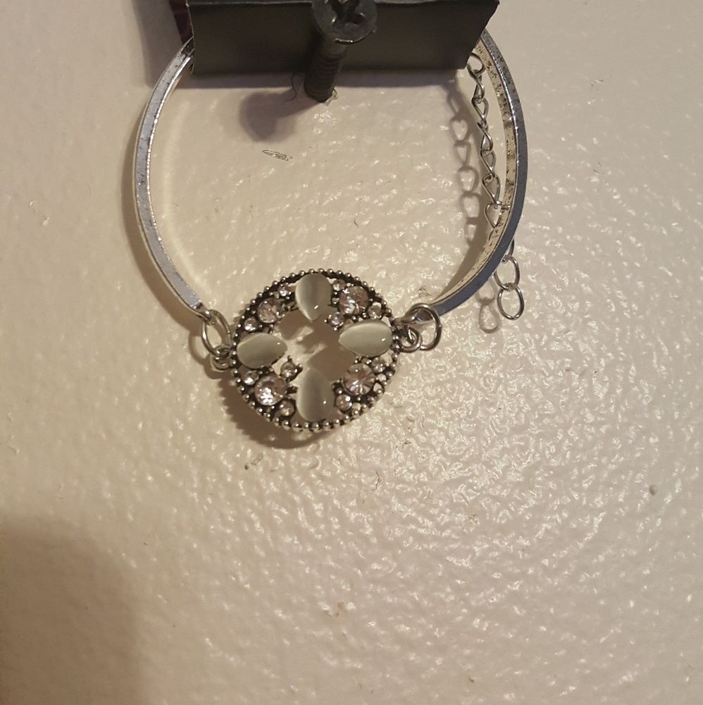 Gorgeous Bracelent 💋💋